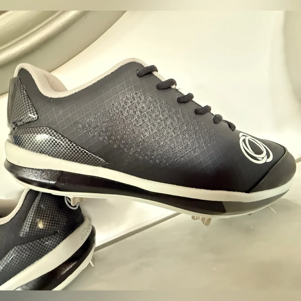 Athalonz G-Force Baseball/Softball Cleats – Size 11 Black (NWOT - With Box)
